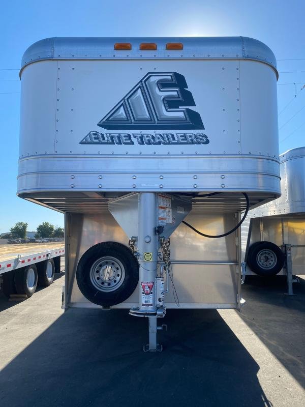 2021 Elite Trailers Slant Load 5 Horse Slant Load - Image 2