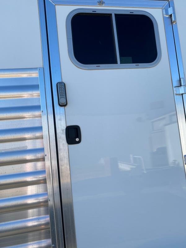 2021 Elite Trailers Slant Load 5 Horse Slant Load - Image 7