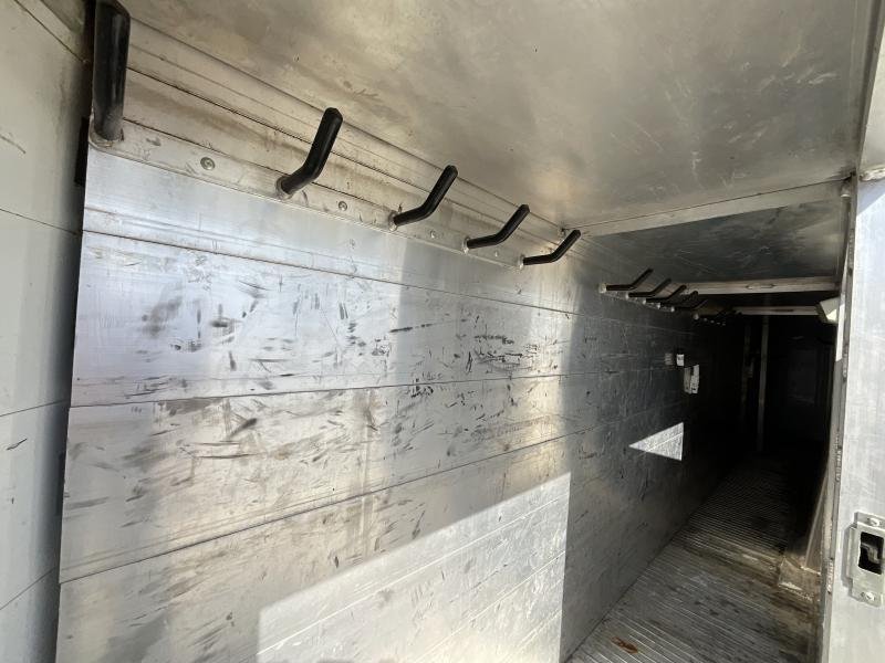 2005 Jamco 4 Horse Gooseneck Trailer - Image 18